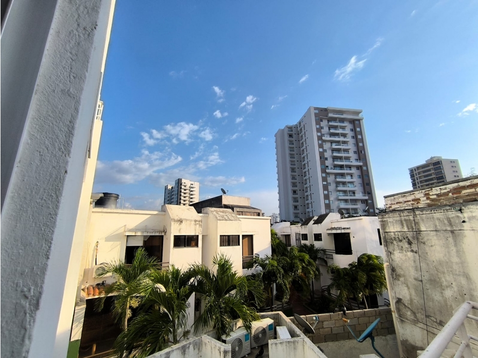 APARTAMENTO EN VENTA EN SECTOR BAVARIA CON ILUMINACIÓN Y CONFORT