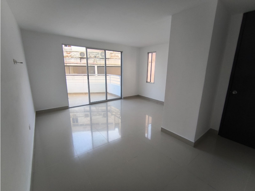 APARTAMENTO EN VENTA EN SECTOR BAVARIA CON ILUMINACIÓN Y CONFORT — foto 3