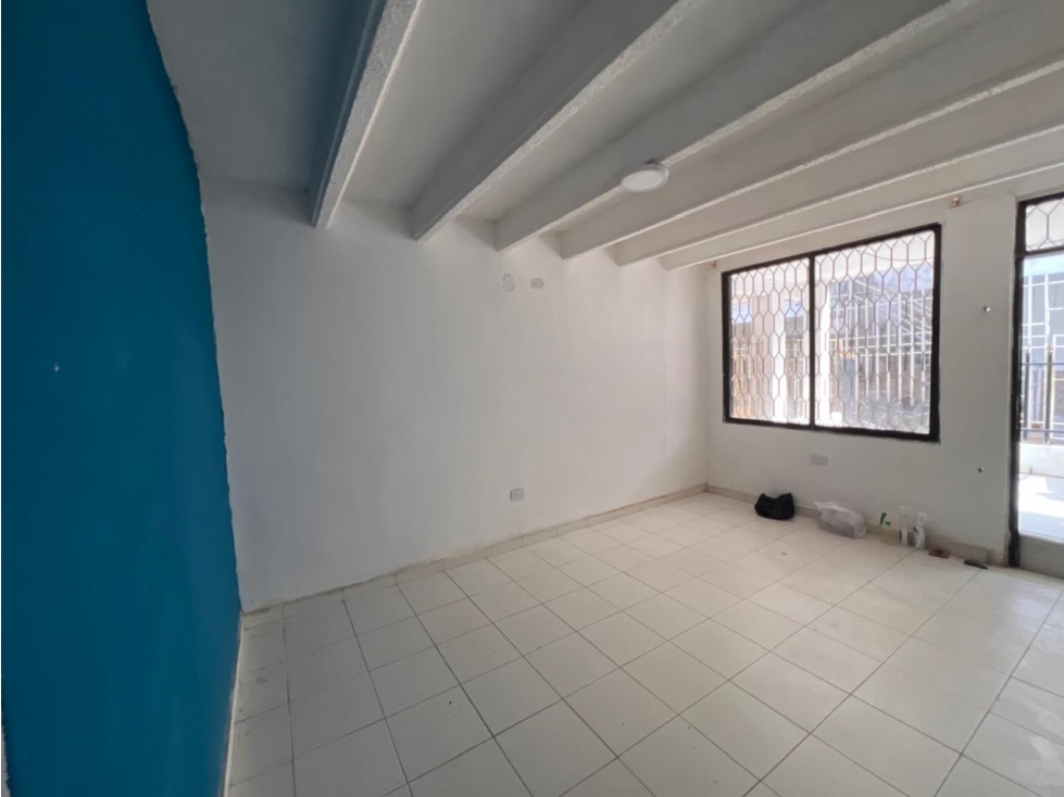 ARRIEDO CASA PRIMER PISO SECTOR GALICIA — foto 4