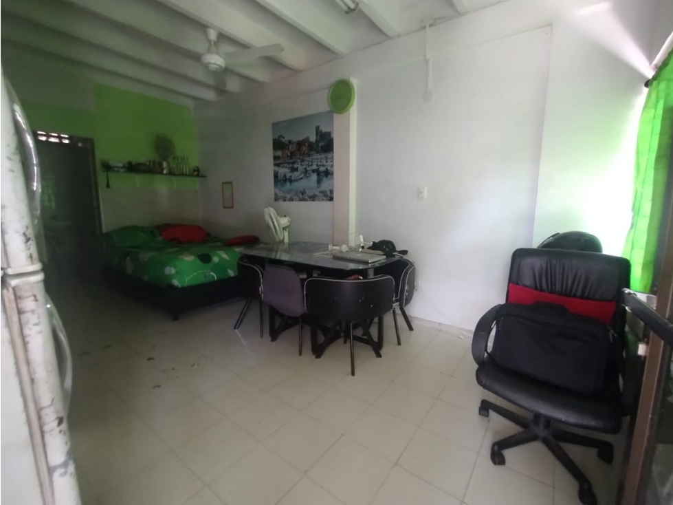SE VENDE LOCAL SECTOR GALICIA - 4