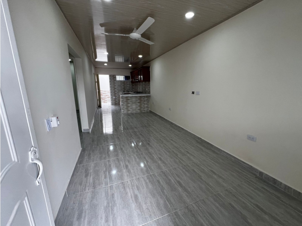 APARTAMENTO EN ARRIENDO SEGUNDO PISO SECTOR EL PARQUE — foto 4