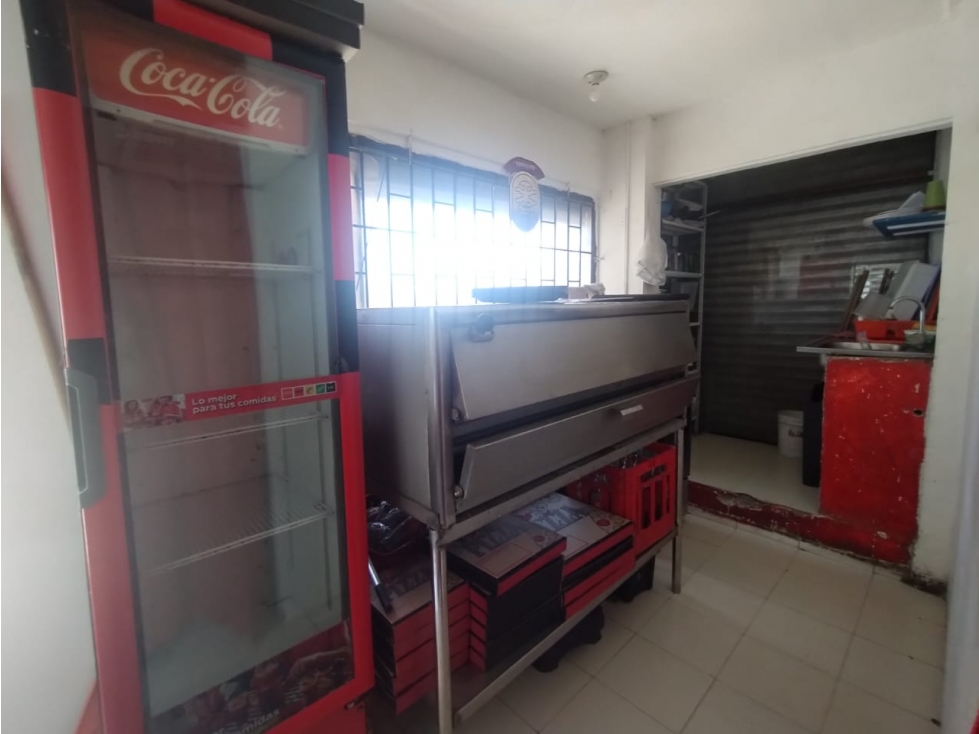 SE VENDE LOCAL SECTOR GALICIA - 5