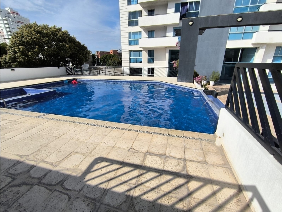 VENTA DE APARTAMENTO EN BAVARIA CON HERMOSA VISTA Y REMODELADO