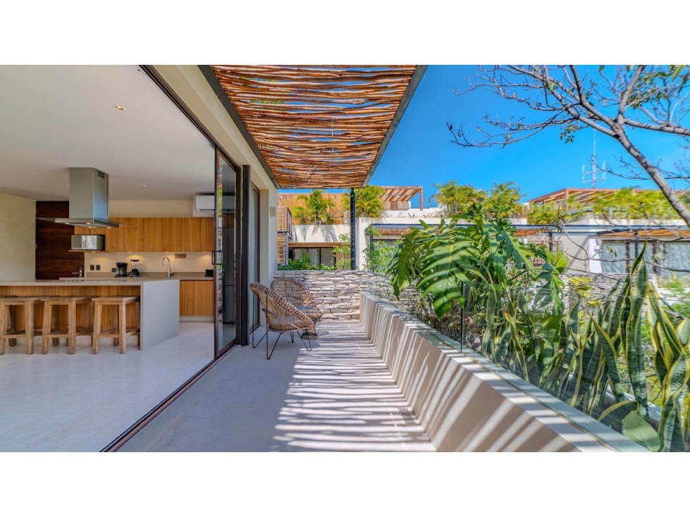 Luxury 3-Bedroom Penthouse with Private Rooftop Pool / Aldea Zama