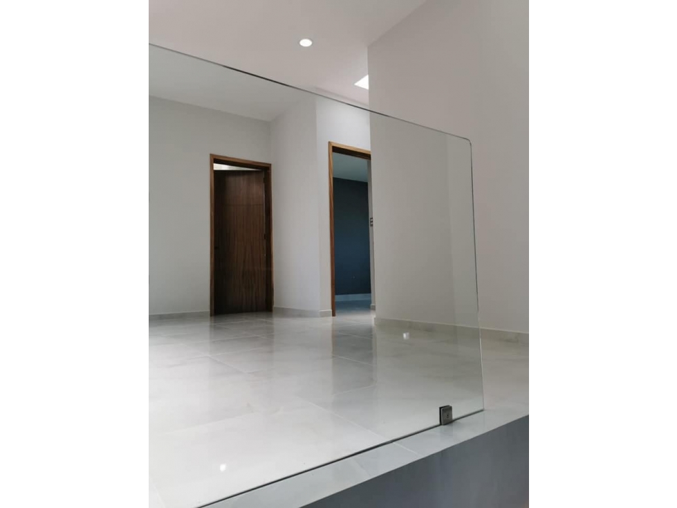 HERMOSA CASA EN VENTA EN FRACC. COLINAS DEL REAL VILLA DE ALVAREZ - 2