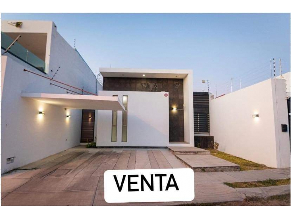 CASA EN VENTA EN RESIDENCIAL ESMERALDA NORTE COLIMA - 1