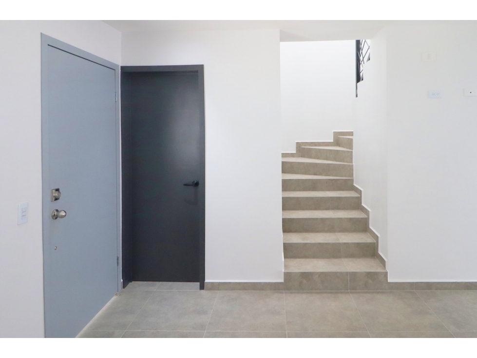 SE VENDEN CASAS NUEVAS CON PATIO PRIVADA SAN MARCOS LA GLORIA TIJUANA — foto 2