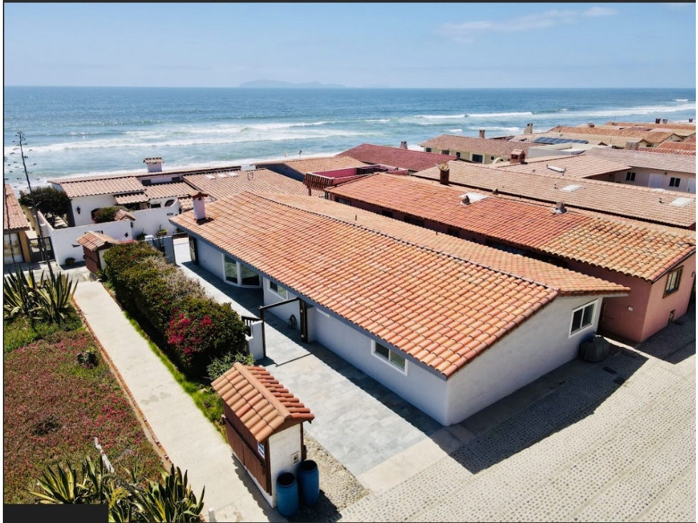 CASA EN VENTA EN BAJA DEL MAR, PLAYAS DE ROSARITO 3 RECÁMARAS
