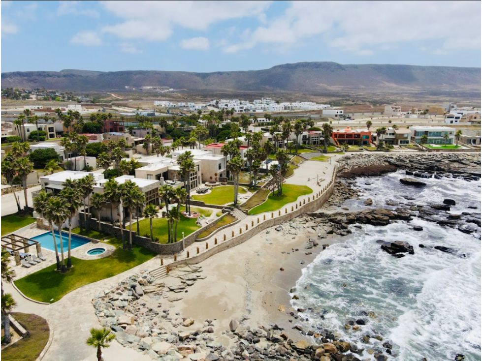 VENTA DE TERRENO EN RESIDENCIAL PUNTA PIEDRA ACCESO A PLAYA