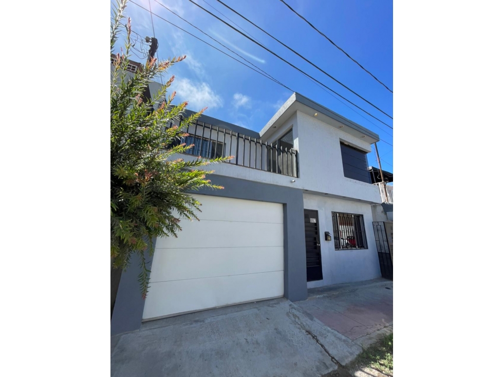 CASA EN VENTA EN PLAYAS DE TIJUANA EN UNA DE LAS ZONAS MÁS EXCLUSIVAS