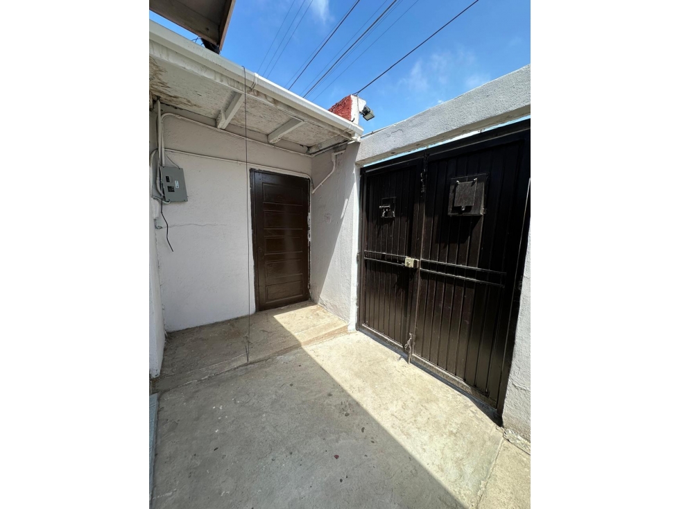 VENTA DE CASA EN FRACCIONAMIENTO BUENAVENTURA ENSENADA