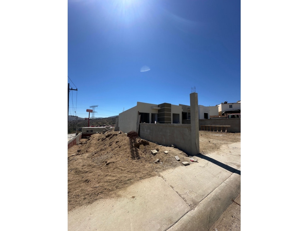 VENTA DE CASA EN OBRA NEGRA VILLAS DEL PRADO II ENSENADA