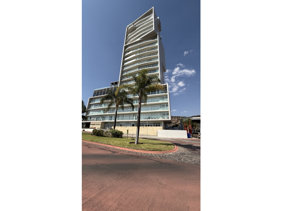 DEPARTAMENTO 202 EN VENTA EN TORRE HISPANIA FRACC. LA RIOJA - 1