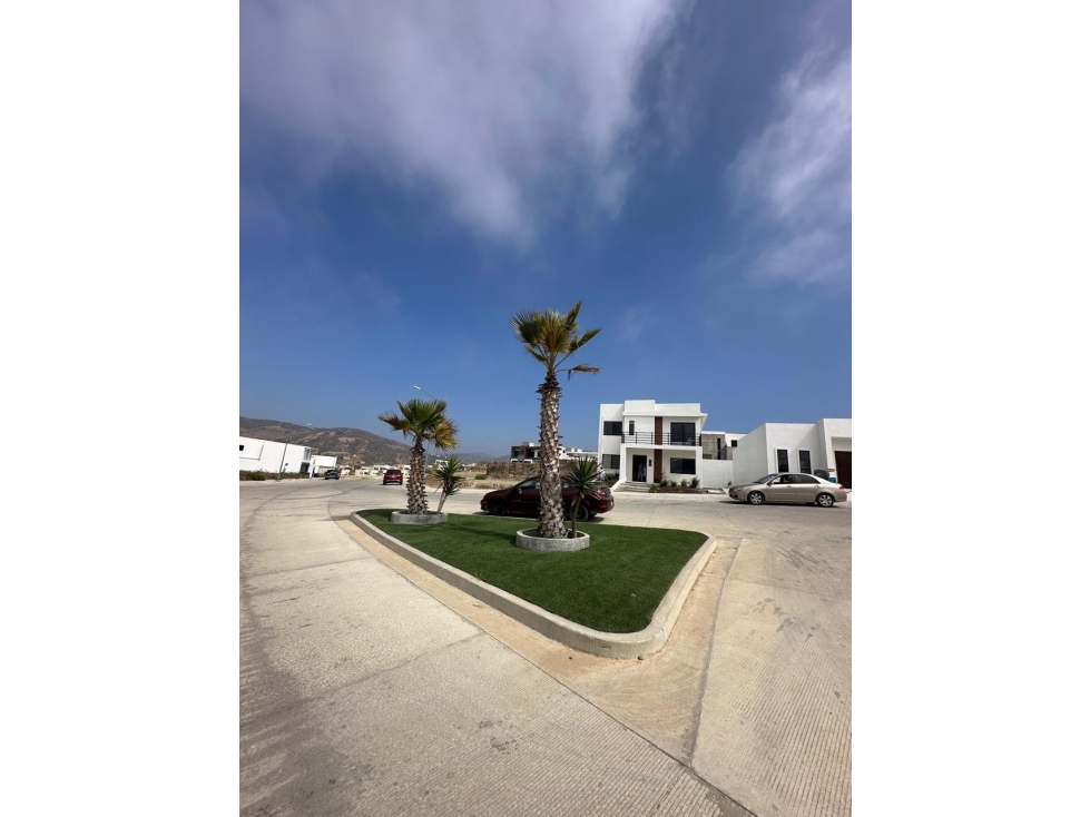VENTA DE RESIDENCIA CON VISTA AL MAR EN COLINAS DEL SAUZAL ENSENADA - 5