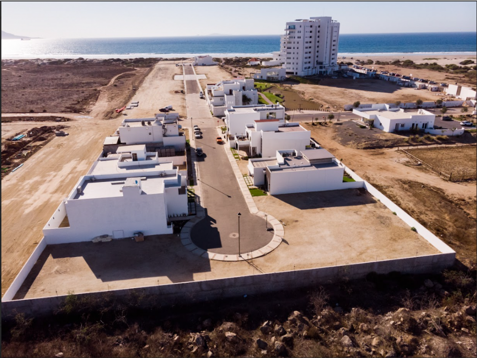 CASA MODELO ARRECIFE VILLAS Y PRIVADAS PACIFICA FRENTE A LA PLAYA - 4