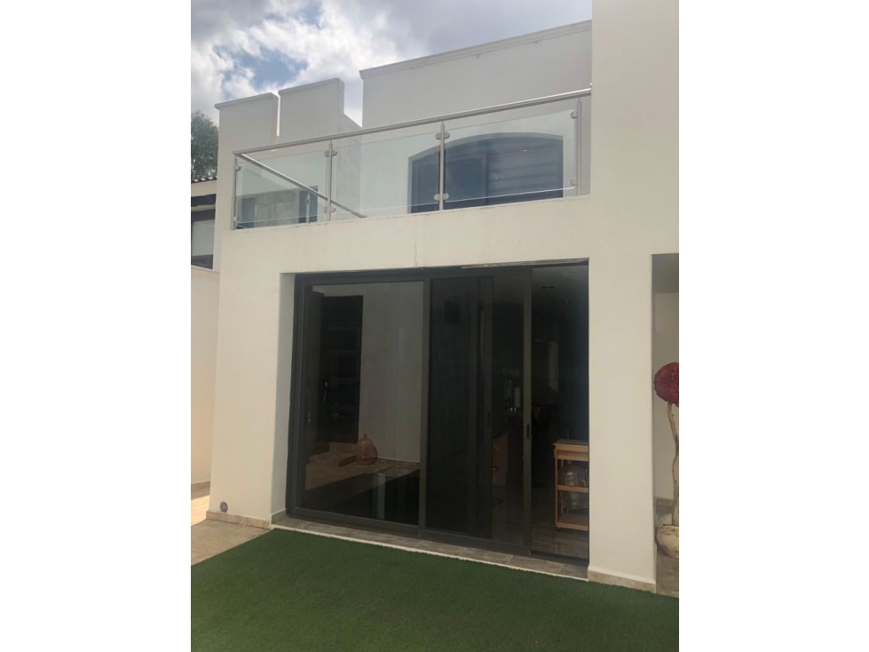 CASA AL NORTE DE LA CIUDAD DE AGUASCALIENTES EN "RESIDENCIAL ALTARIA" — foto 2