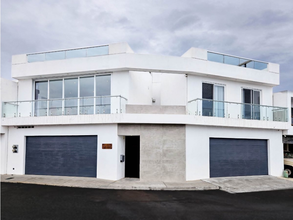 SE VENDE CASA DE 4 RECAMARAS EN SAN MARINO TIJUANA — foto 2