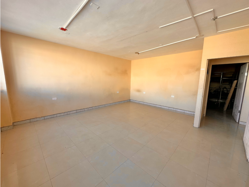 GREAT INVESTMENT OPPORTUNITY PROPERTY FOR SALE IN OTAY MAGISTERIAL - 2