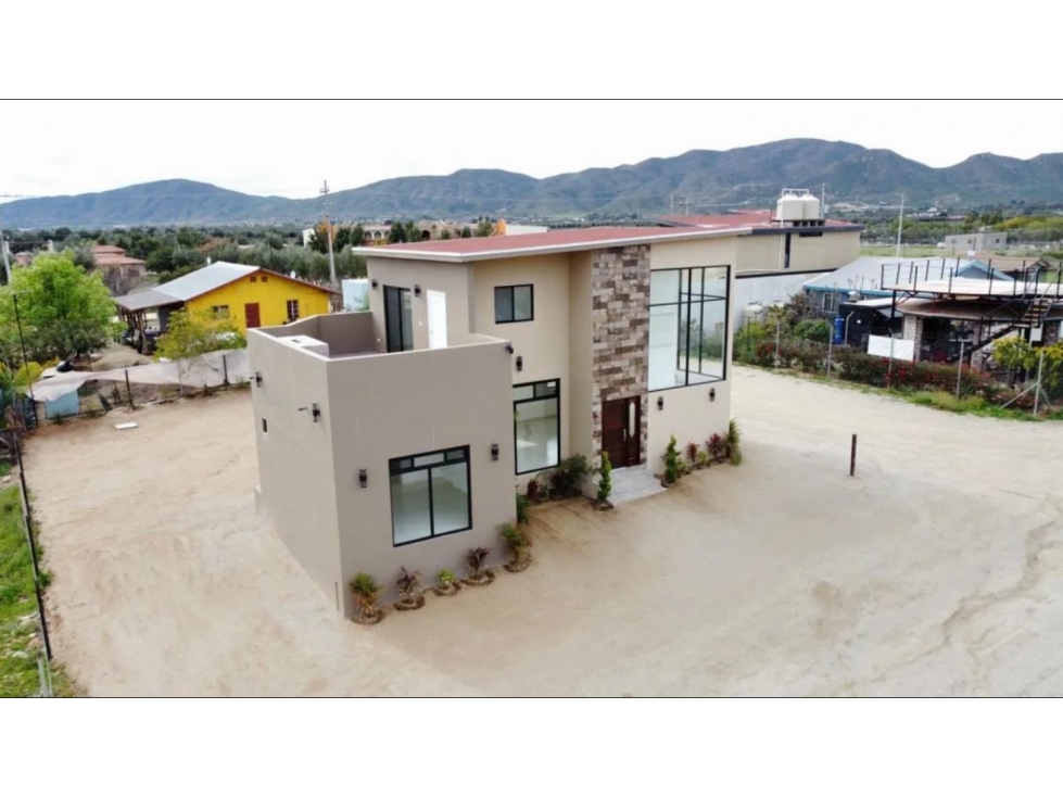 VENTA CASA NUEVA AL LADO DE CASA ADOBE GUADALUPE EN VALLE DE GUADALUPE — foto 2