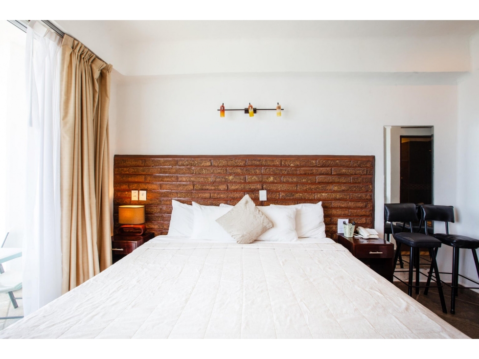 HOTEL SUITES NADIA EN VENTA EN BUCERIAS NAYARIT - 2