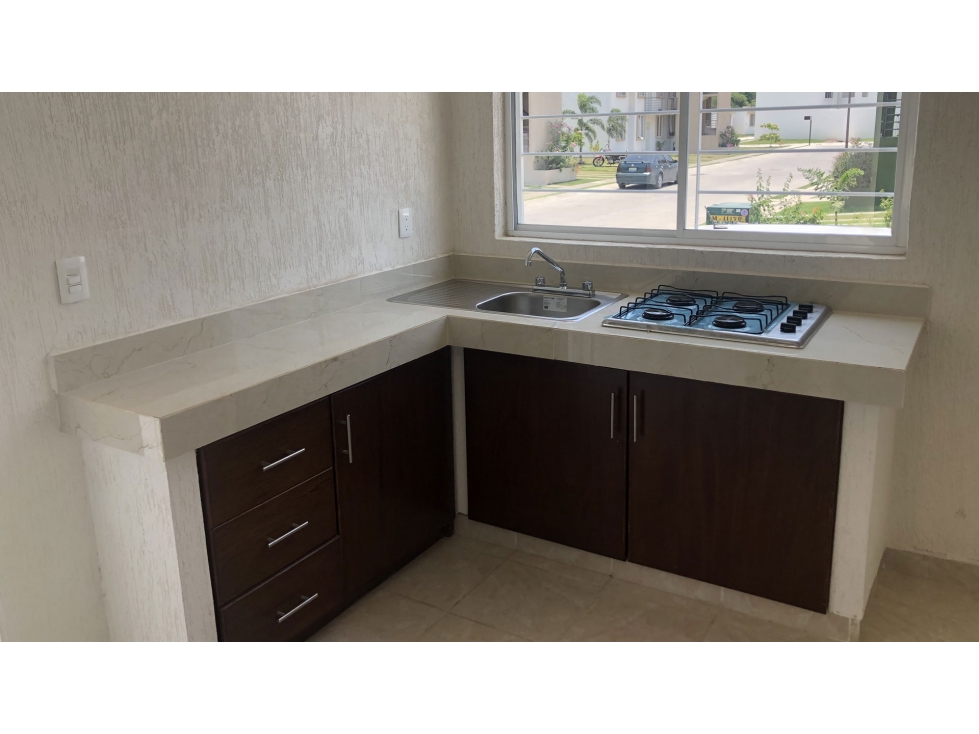 CASA EN VENTA MODELO PAROTA FRACC. LA CALMA EN IXTAPA PUERTO VALLARTA - 2