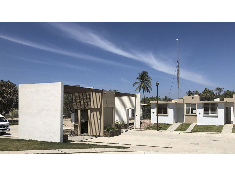 CASA EN VENTA MODELO ROBLE FRACC. LA CALMA EN IXTAPA PUERTO VALLARTA - 2