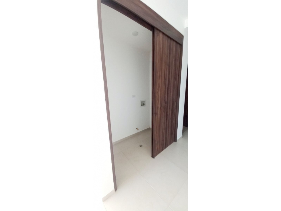 SE RENTA DEPARTAMENTO DE 3 RECAMARAS EN $1,250 DLLS EN COL. HERRERA — foto 2