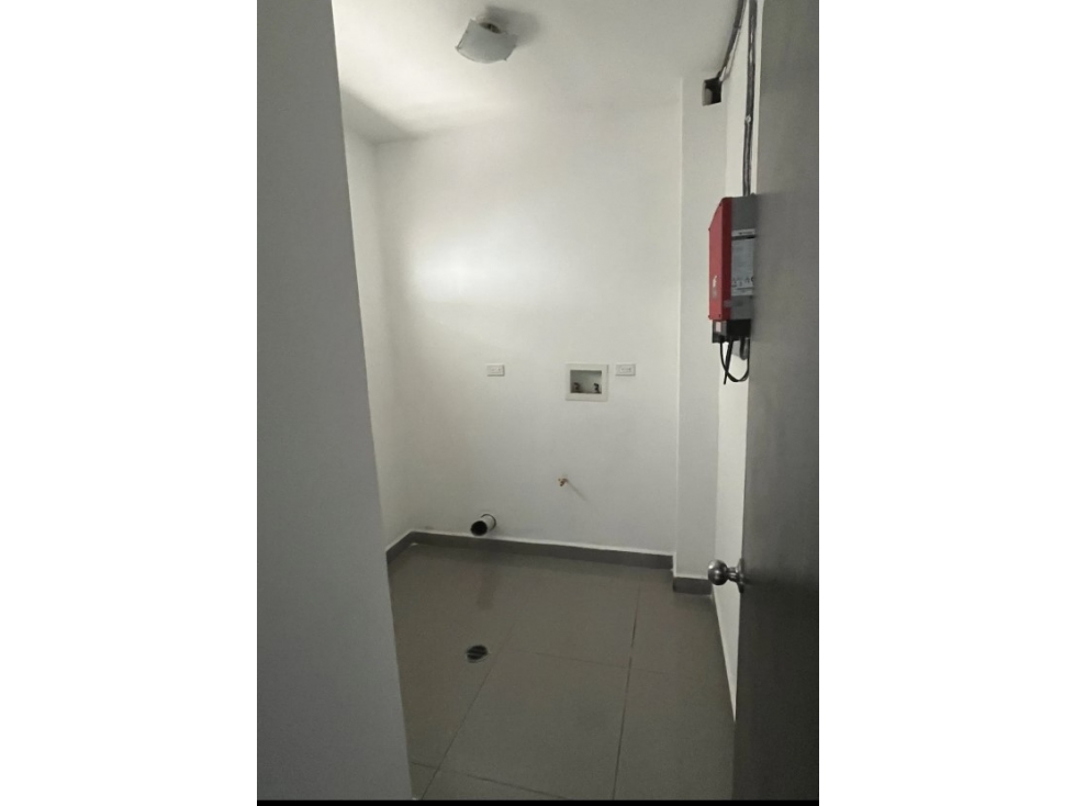 SE RENTA CASA EN FRACCIONAMIENTO LAS HUERTAS PRIVADA VISTA DEL CIELO — foto 2