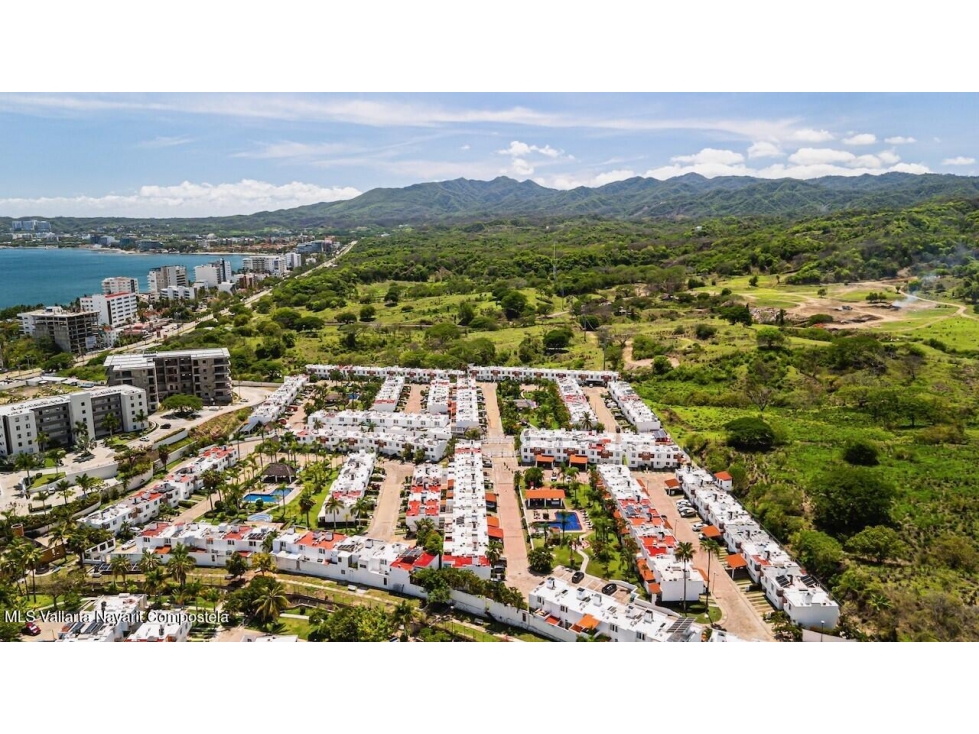 CASA VACACIONAL LLAVE EN MANO EN UBICACIÓN PRIVILEGIADA DE BUCERÍAS - 2