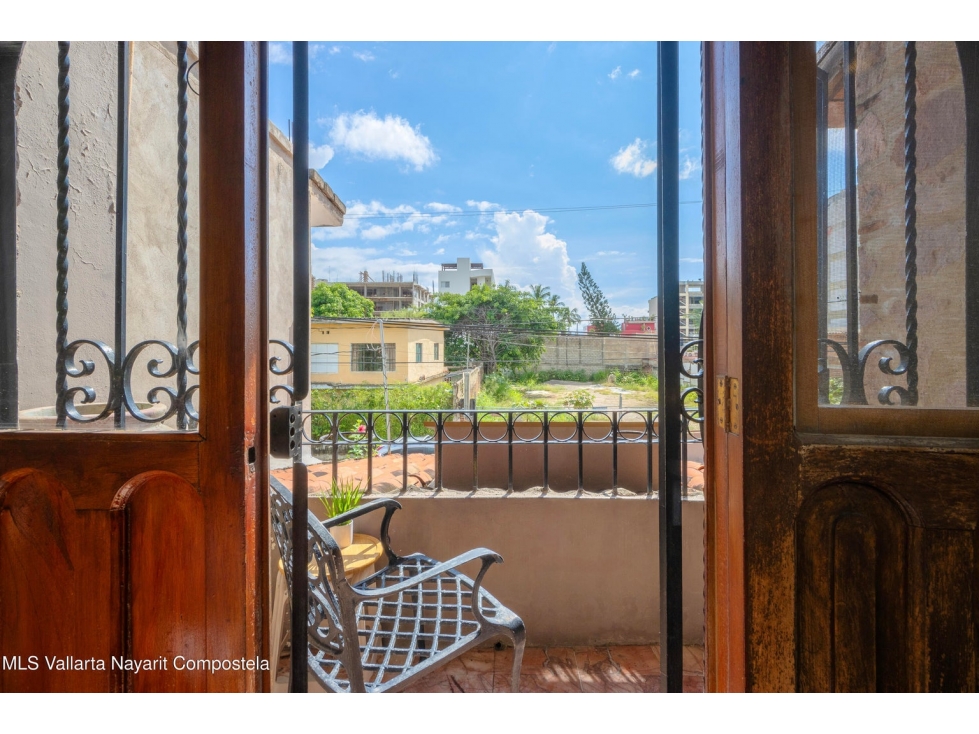 CASA IGUANA EN VENTA EN EL CORAZON DE LA ZONA DORADA BUCERIAS - 2