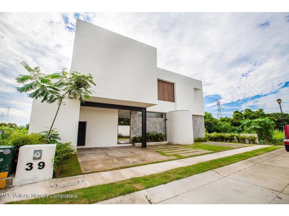 VENTA VILLA MANGO ARQUITECTURA CONTEMPORÁNEA DE 2 PLANTAS EN BUCERIAS — foto 2