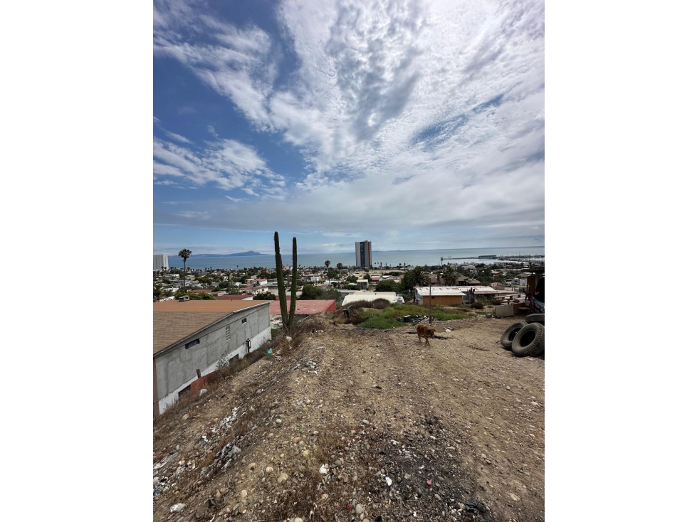 VENTA DE TERRENO EN ESQUINA EN EL SAUZAL, ENSENADA