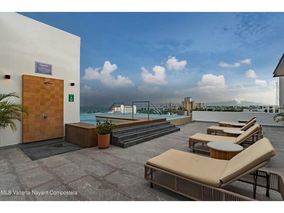DEPARTAMENTO EN VENTA EN OPORTO CONDOMINIO EN PUERTO VALLARTA — foto 2