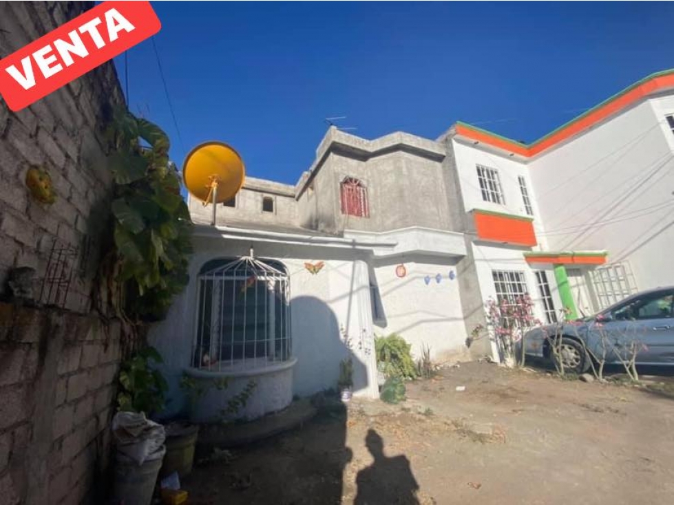 BONITA CASA EN VENTA EN LOS LIMONES COQUIMATLAN COLIMA - 1