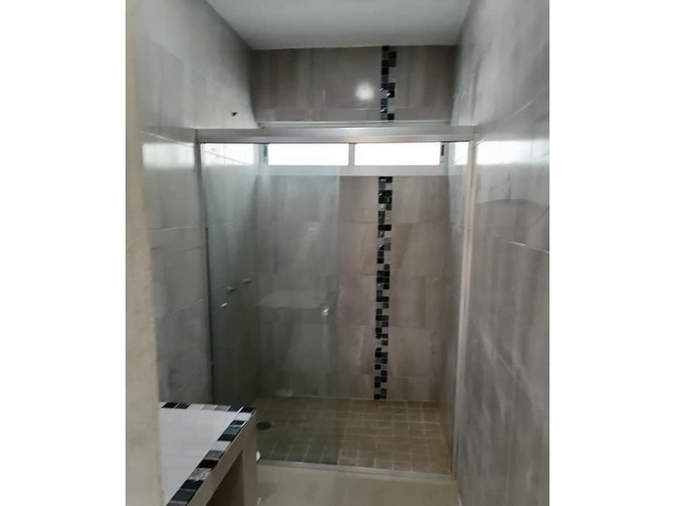 AMPLIA Y LINDA CASA NUEVA EN EXCLUSIVO FRACC. VILLA DE ALVAREZ COLIMA - 3