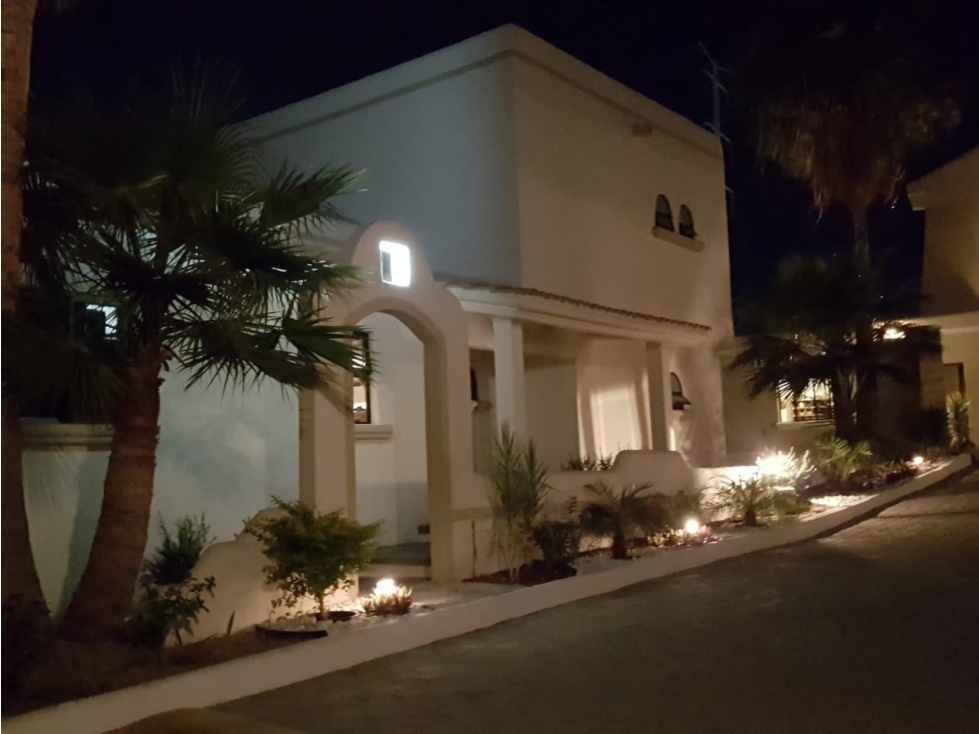 CASA EN VENTA EN HACIENDAS D' CORTES CABO SAN LUCAS