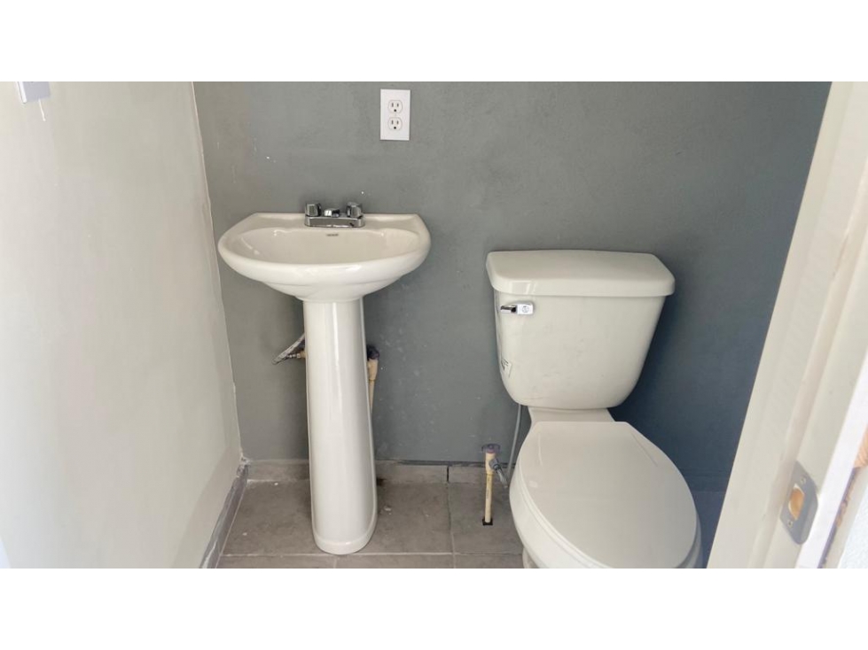 SE VENDE NEGOCIO EN ESQUINA A UNA CUADRA DEL BOULEVARD 2000 TIJUANA - 3