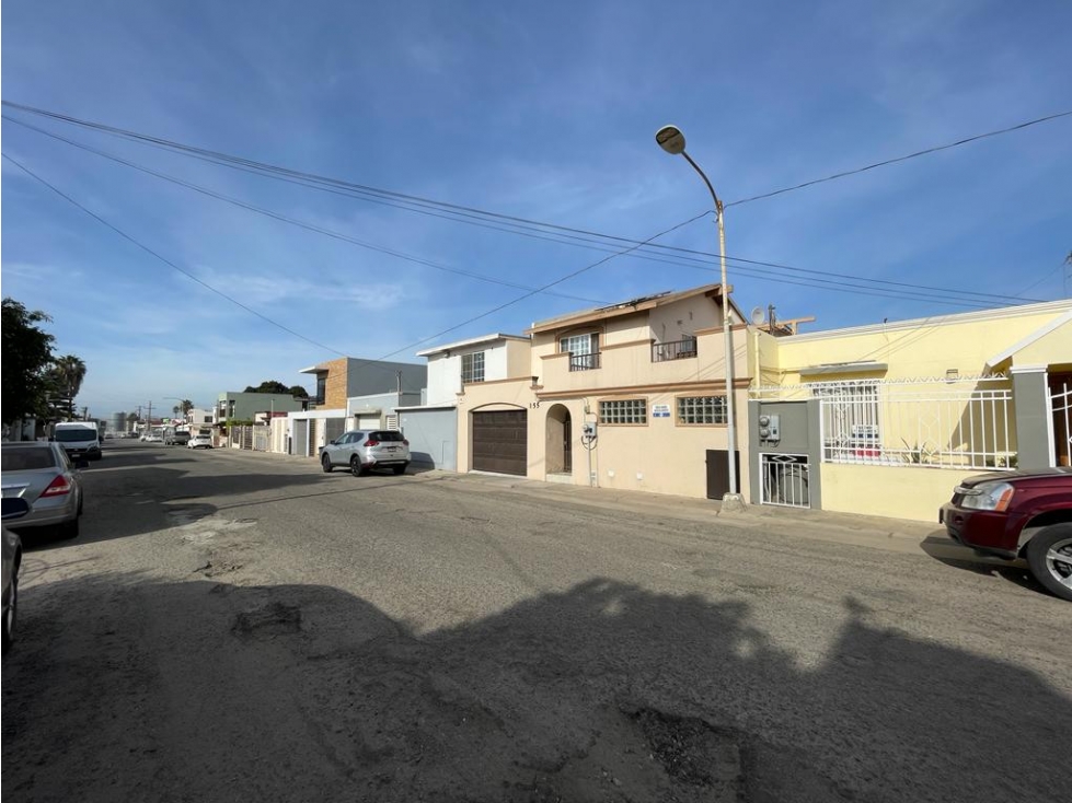 CASA EN VENTA DE 3 RECAMARAS EN FRACC. COSTA AZUL ENSENADA - 3