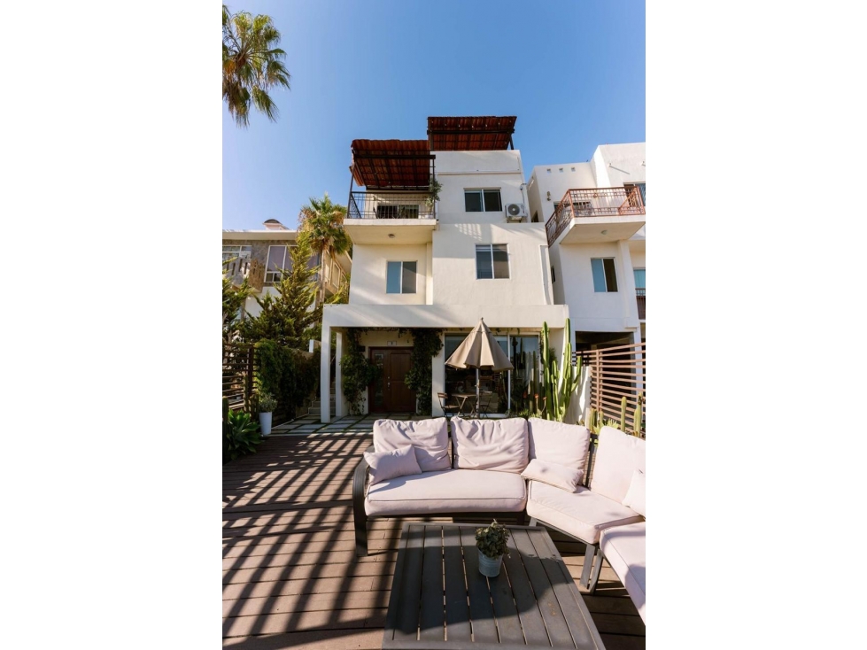 SE VENDE CASA EN ZONA EXCLUSIVA DE ENSENADA, CHAPULTEPEC - 3