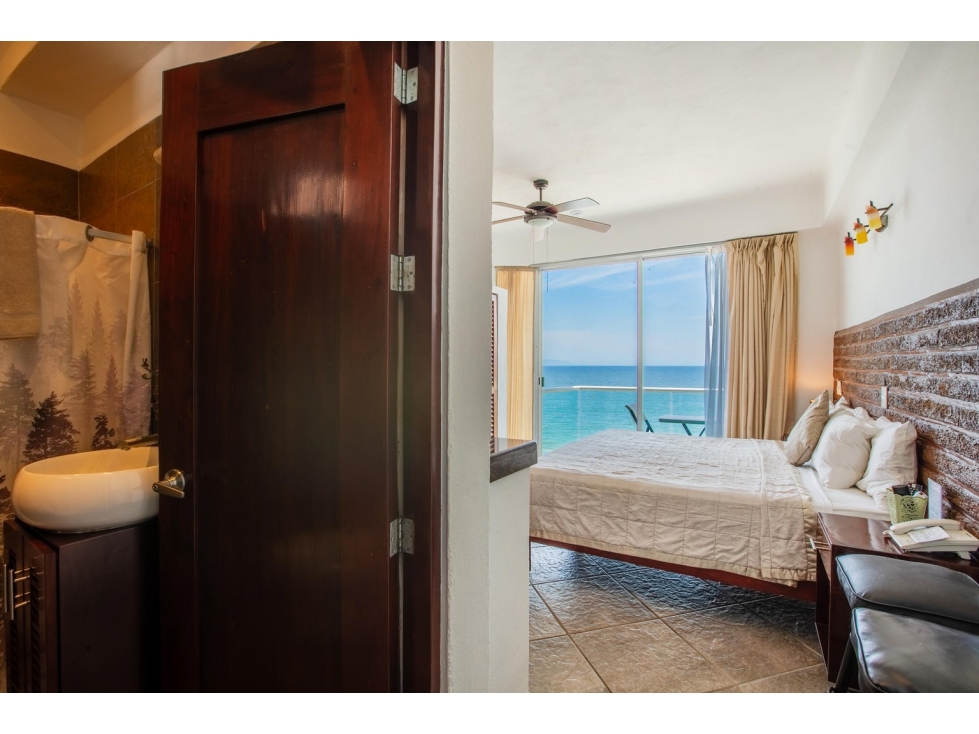 HOTEL SUITES NADIA EN VENTA EN BUCERIAS NAYARIT - 3