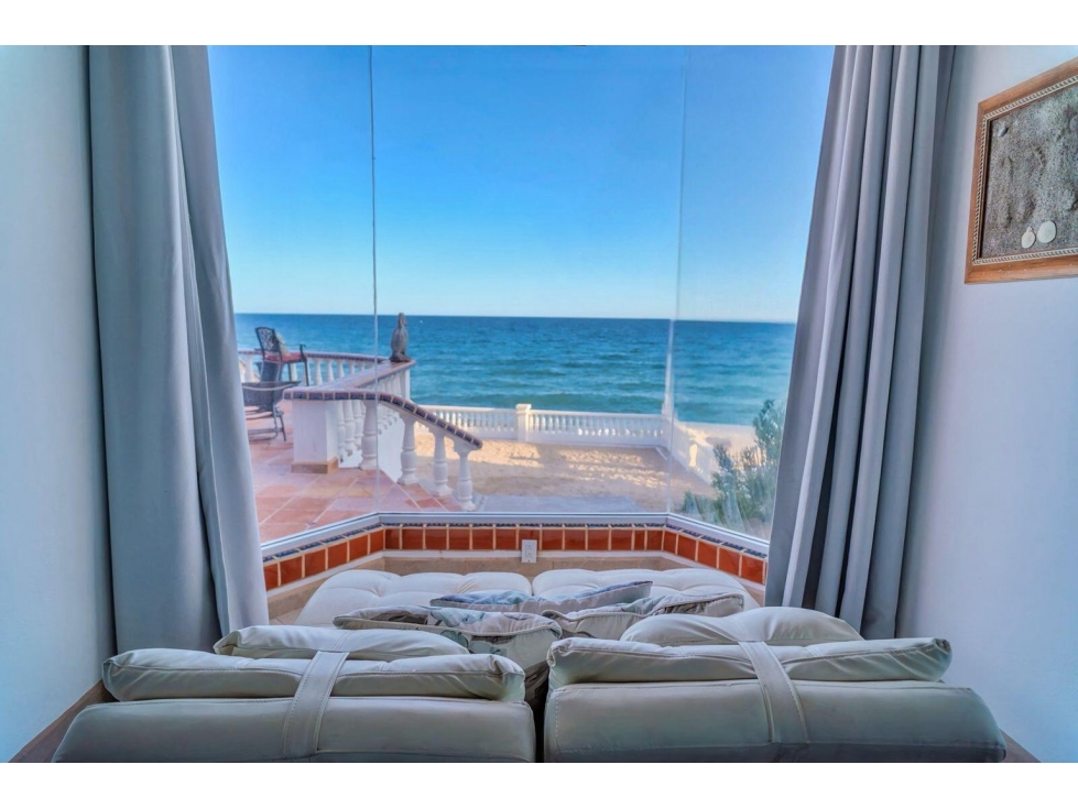 HERMOSA CASA EN VENTA FRENTE A LA PLAYA EN ROCKY POINT PUERTO PEÑASCO - 3