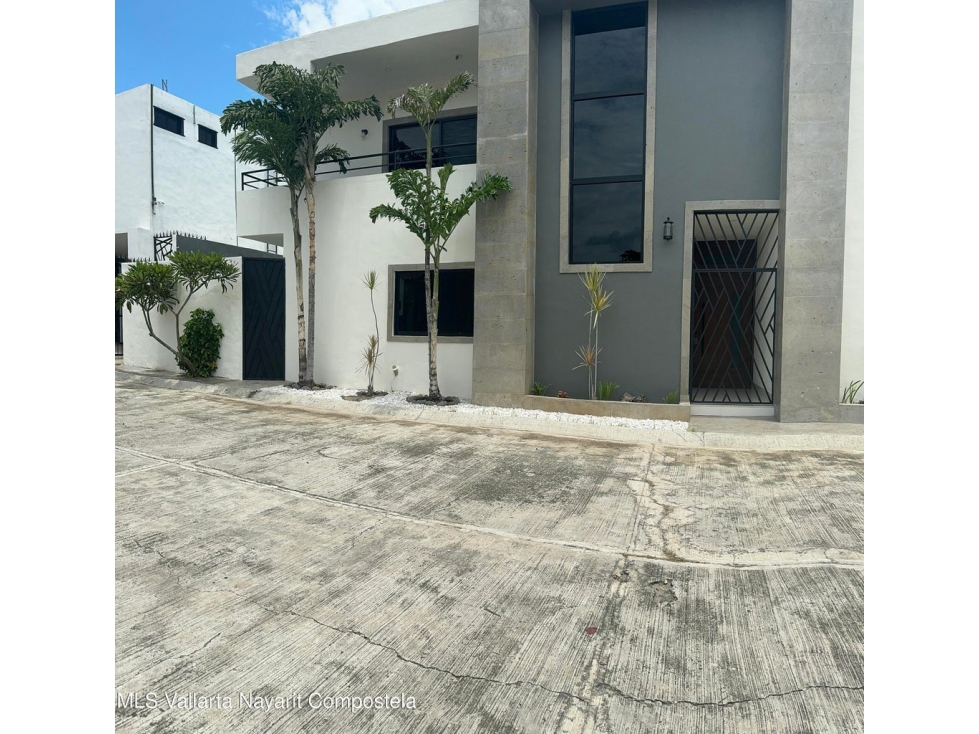CASA EN VENTA CON PISCINA EN COMUNIDAD LOS ARBOLES EN BUCERIAS - 3