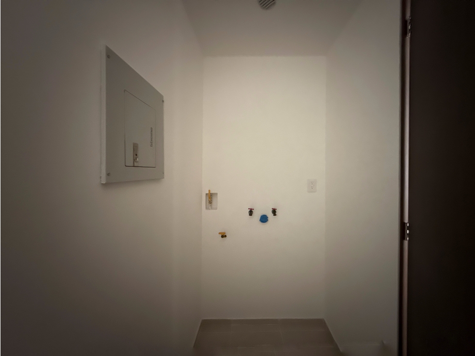 DEPTO EN VENTA EN TORRE ZÉNTRAL, ZAPOPAN, CERCA DE ANDARES, PISO 21 - 3