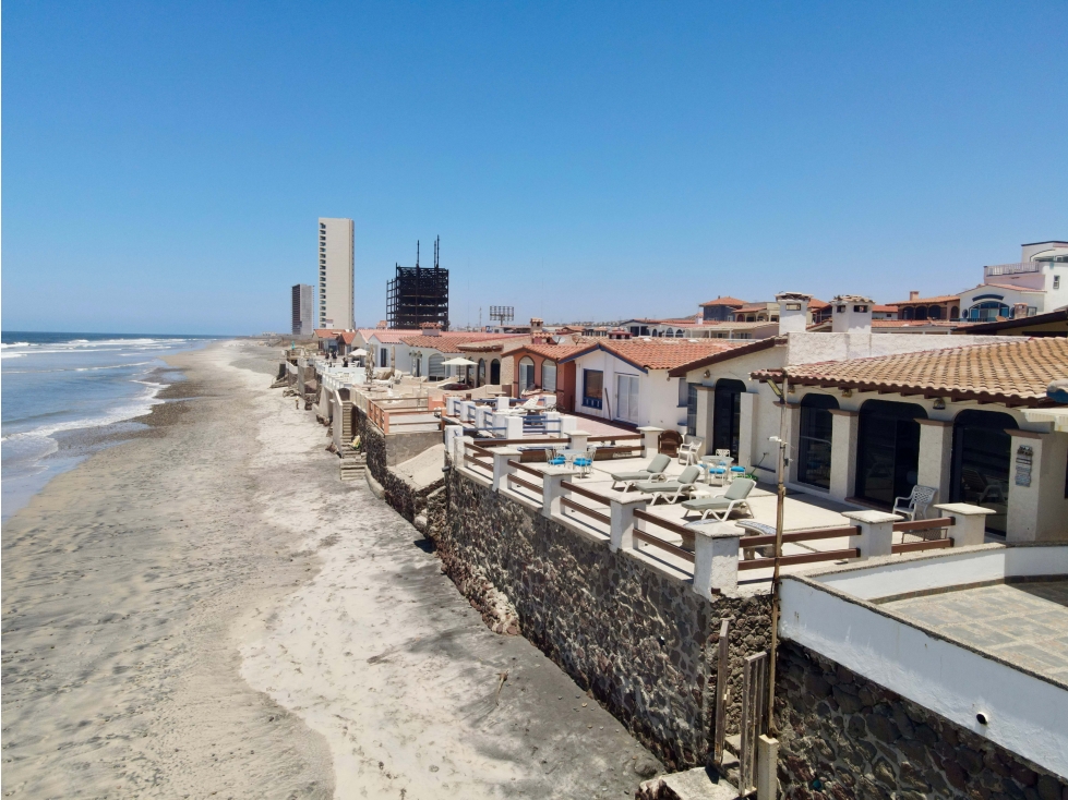 Casa Oceanfront en Venta Baja del Mar Rosarito. Acceso a Playa - 3