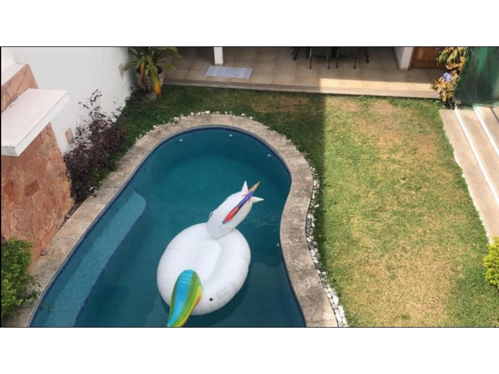 SE VENDE CASA CON ALBERCA EN VILLA DE ALVAREZ NORTE CERCA QR - 4