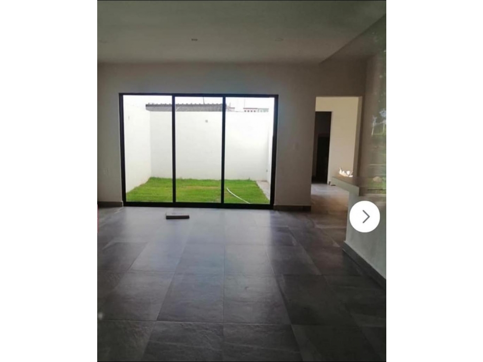 BONITA CASA EN VENTA EN FRACC. VALLE REAL VILLA DE ALVAREZ COLIMA — foto 4