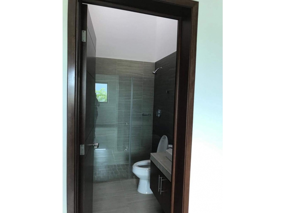 SE VENDE CASA RINCON DEL COLIBRI COLIMA DE DOS PLANTAS Y 4 RECAMARAS - 4