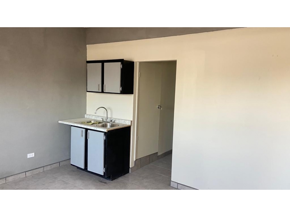 SE VENDE NEGOCIO EN ESQUINA A UNA CUADRA DEL BOULEVARD 2000 TIJUANA - 4