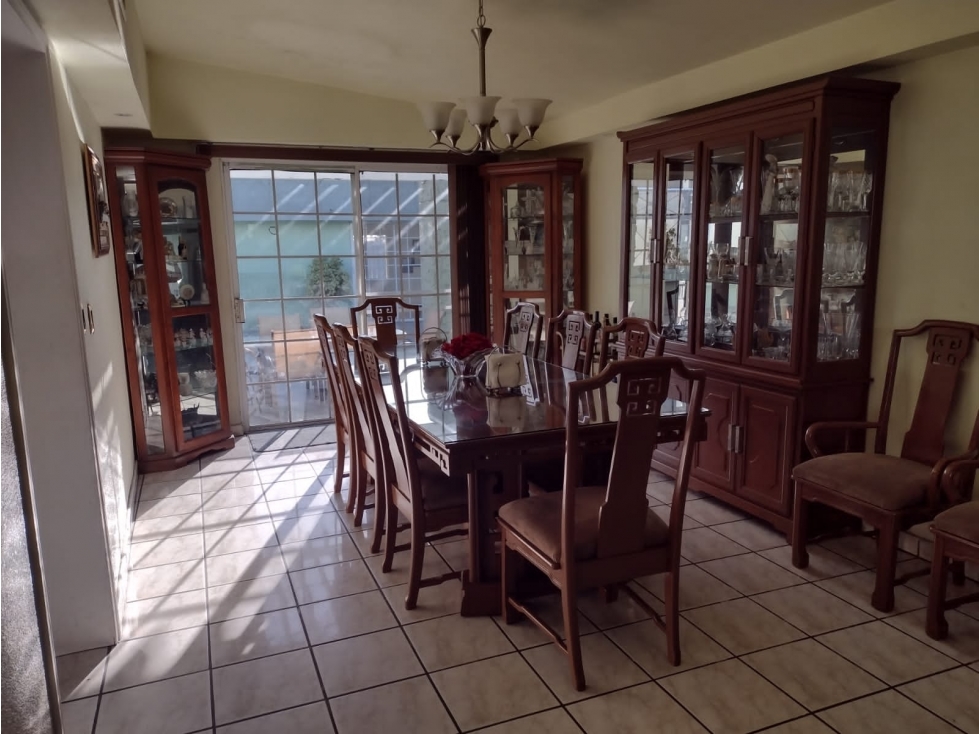 CASA EN VENTA EN FRACCIONAMIENTO EL MIRADOR DE 5 RECAMARAS — foto 4