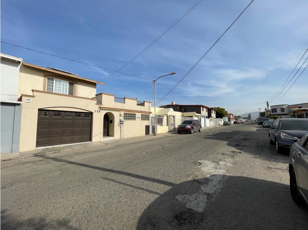 CASA EN VENTA DE 3 RECAMARAS EN FRACC. COSTA AZUL ENSENADA - 4